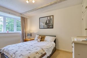 Photo 14- click for photo gallery